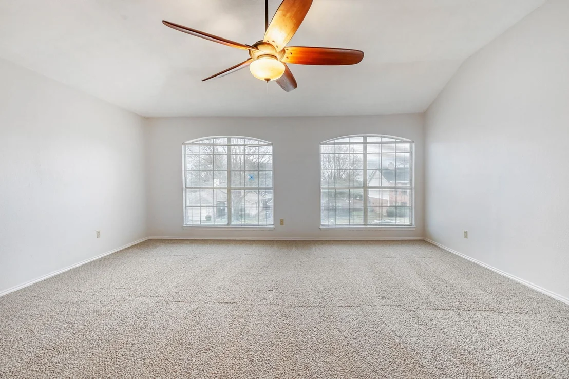 Photo of 2112 Meadowview Drive