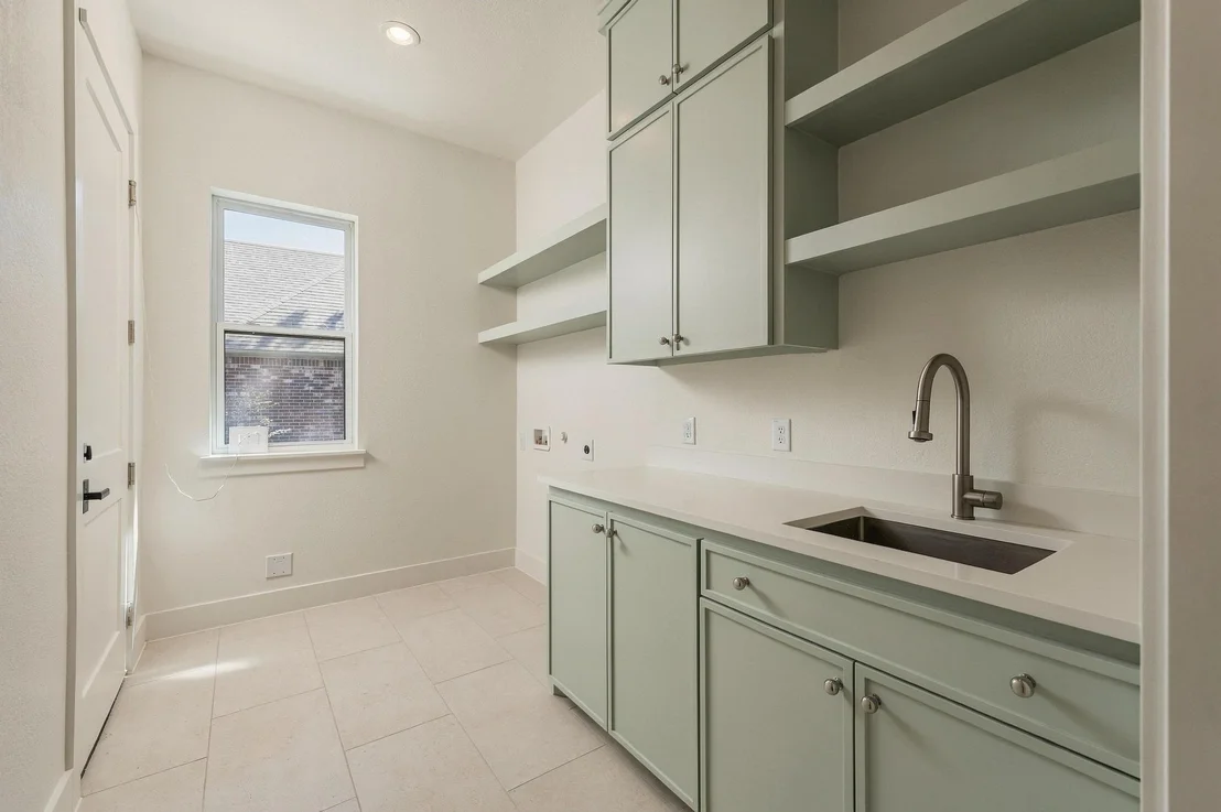 Photo of 2510 Creekbend Circle