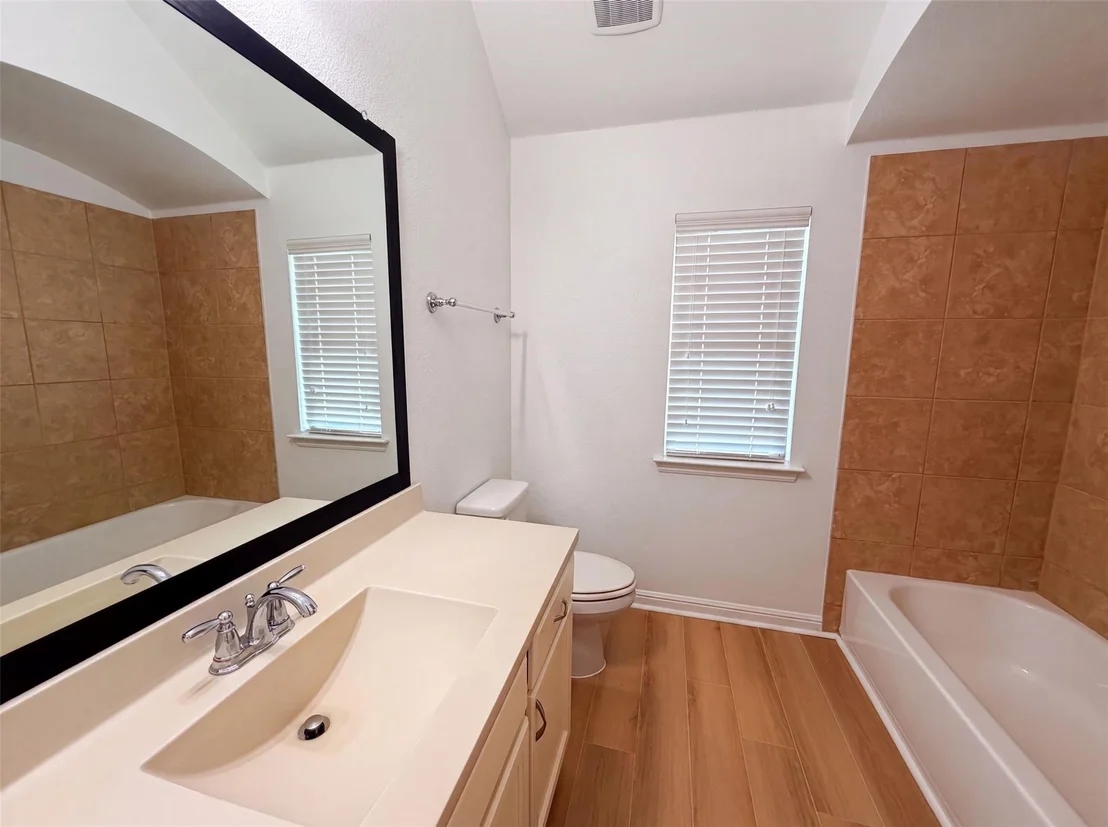 Photo of 174 Hampton Drive