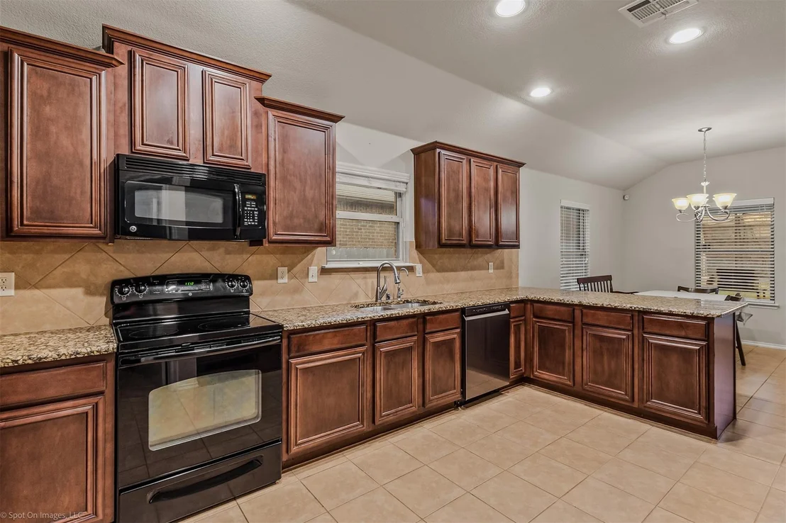 Photo of 2018 Sterling Gate Drive