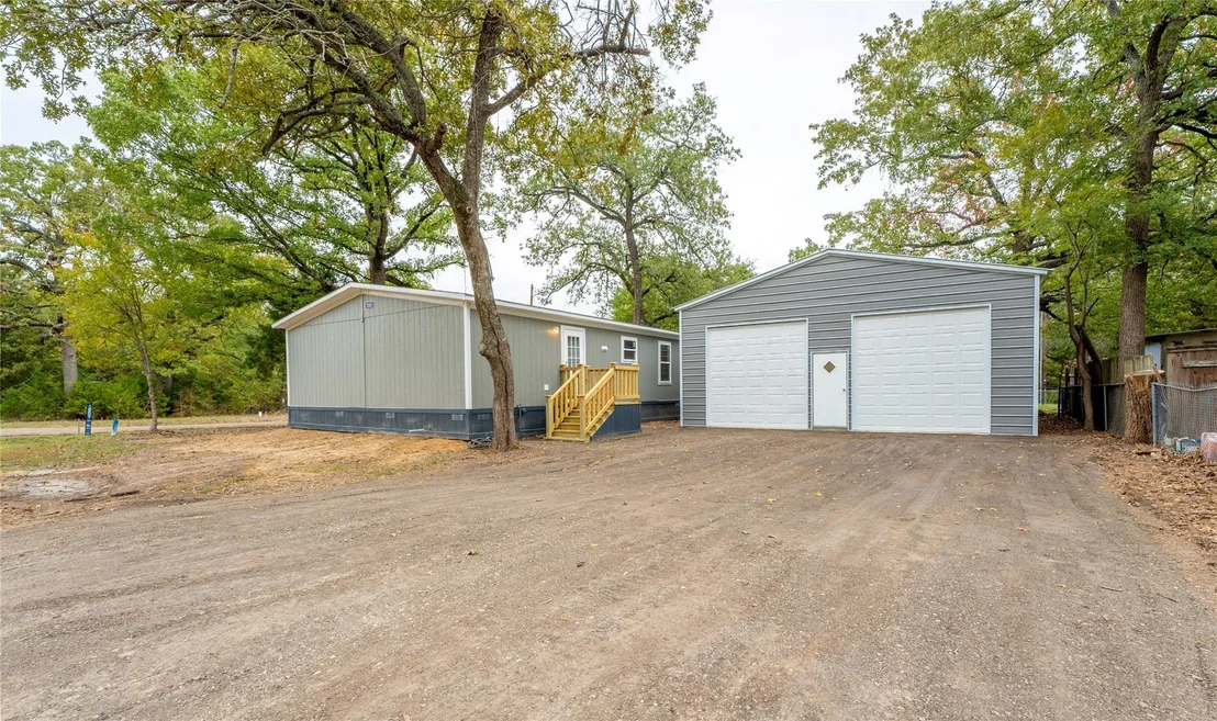 Photo of 200 Pecos Drive