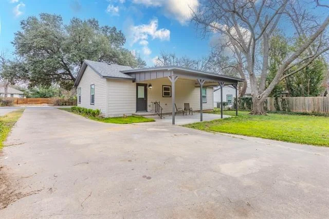 Photo of 804 N 43rd Street