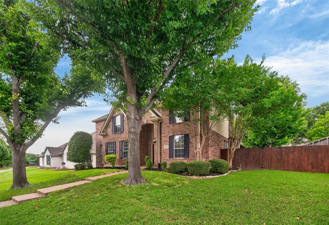 Photo of 1203 Rainforest Lane