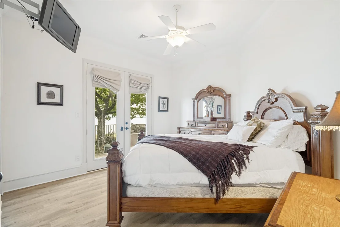 Photo of 1237 Overlook Court