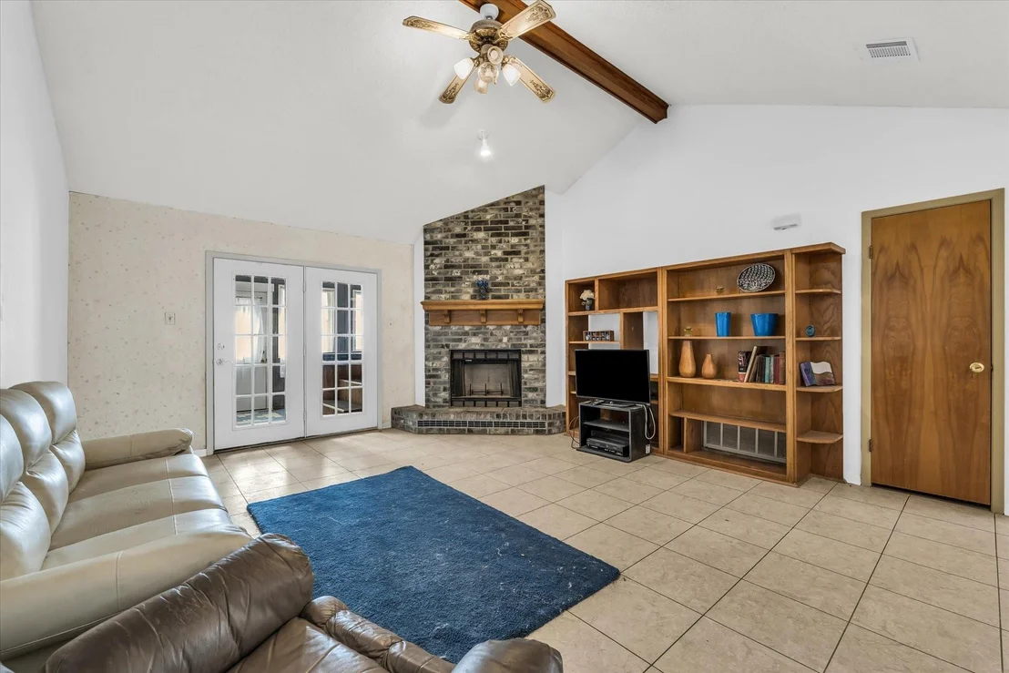 Photo of 1936 Post Oak Drive