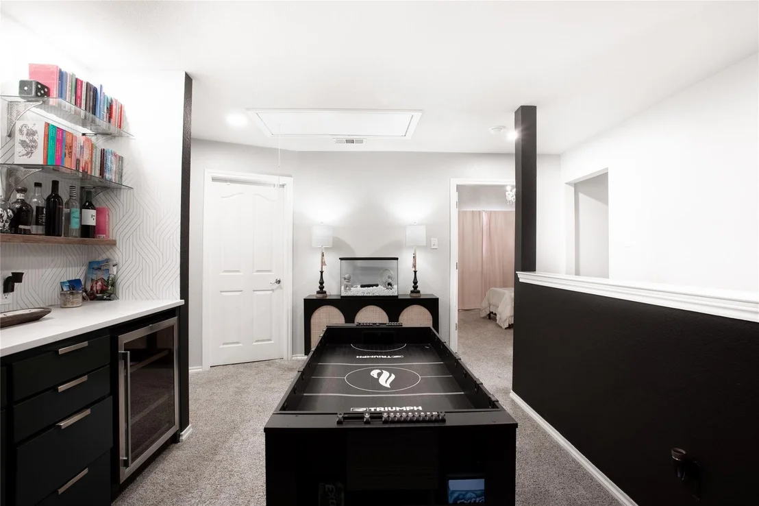 Photo of 10520 Stoneside Trail