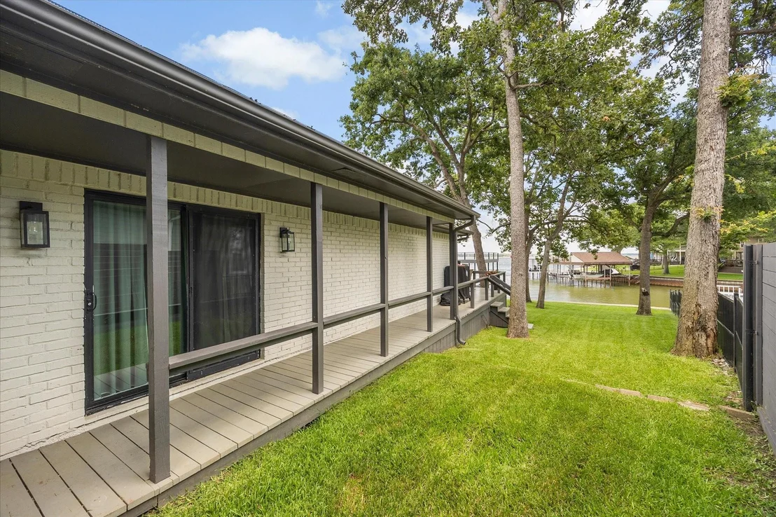 Photo of 524 Sampan Drive