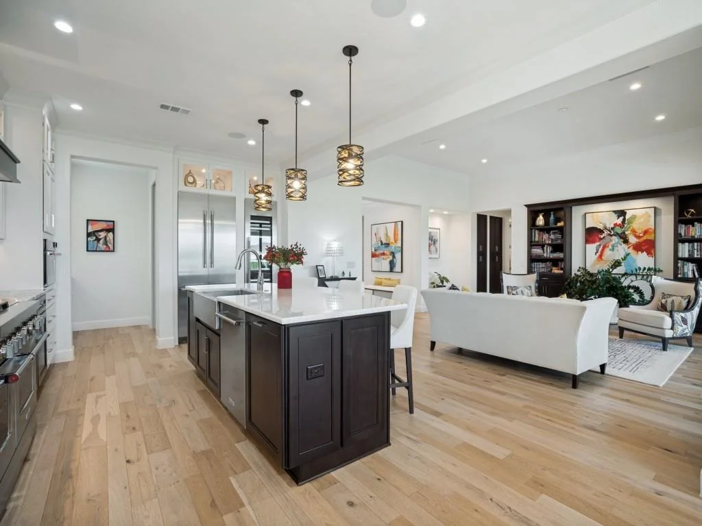 Photo of 8117 Cocobolo Drive