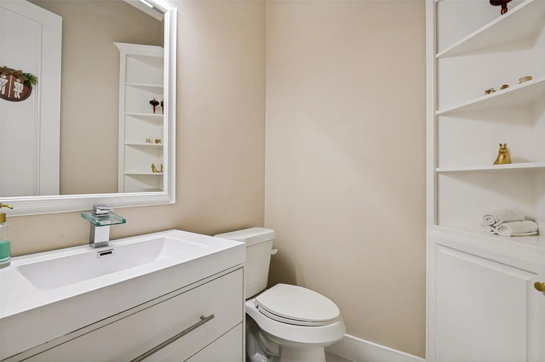Photo of 1417 Wyndmere Drive