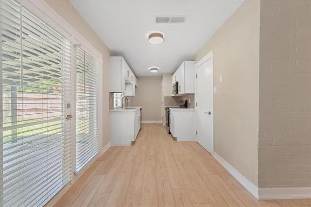 Photo of 1222 Saturn Drive