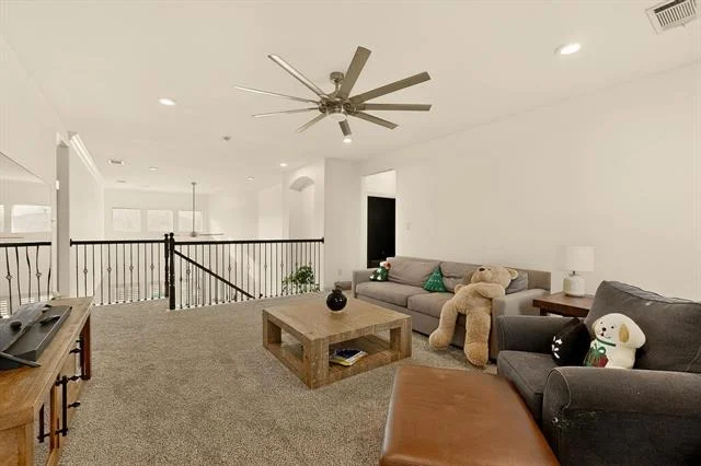 Photo of 1107 Devonshire Drive S