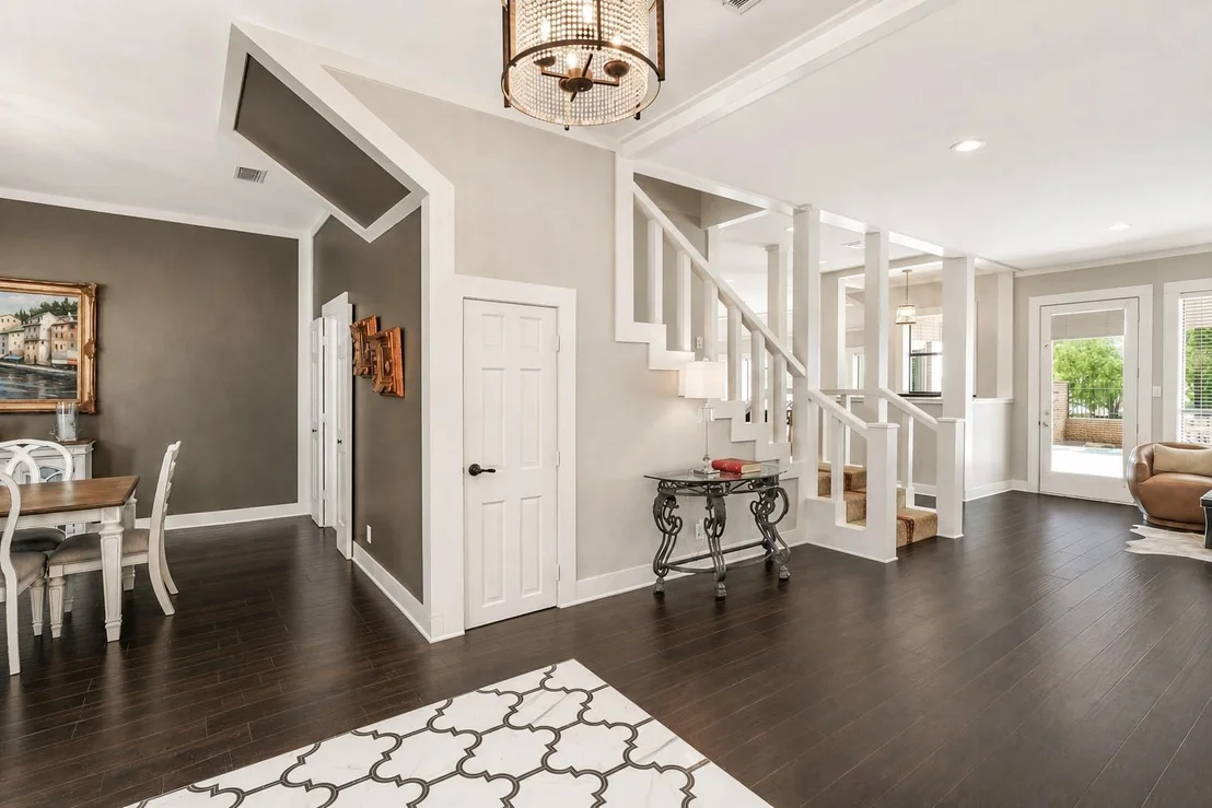 Photo of 6500 Hollytree Circle