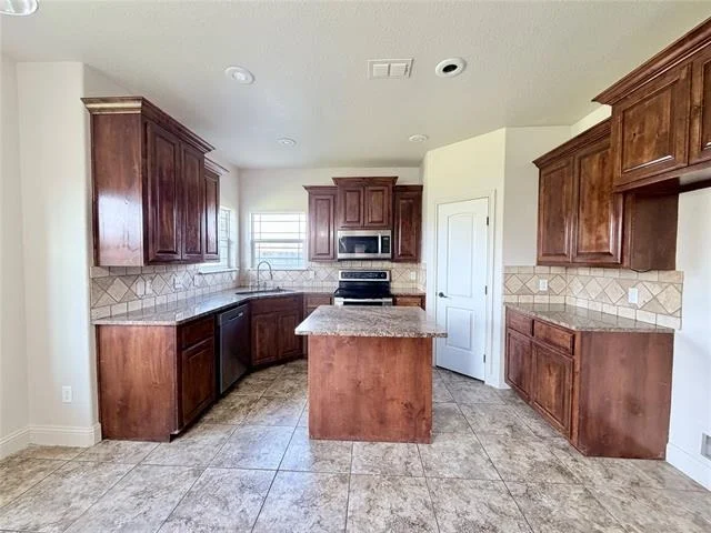 Photo of 726 Swift Water Drive