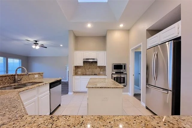 Photo of 1604 Knoll Ridge Circle