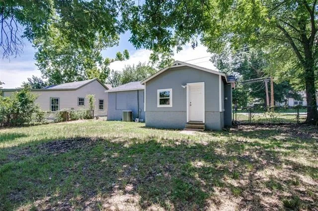 Photo of 606 W High Street
