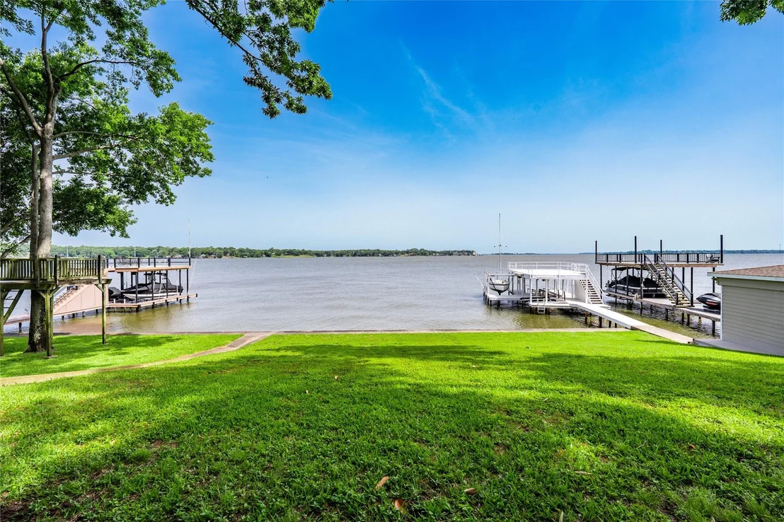 Photo of 1232 Whispering Springs Drive