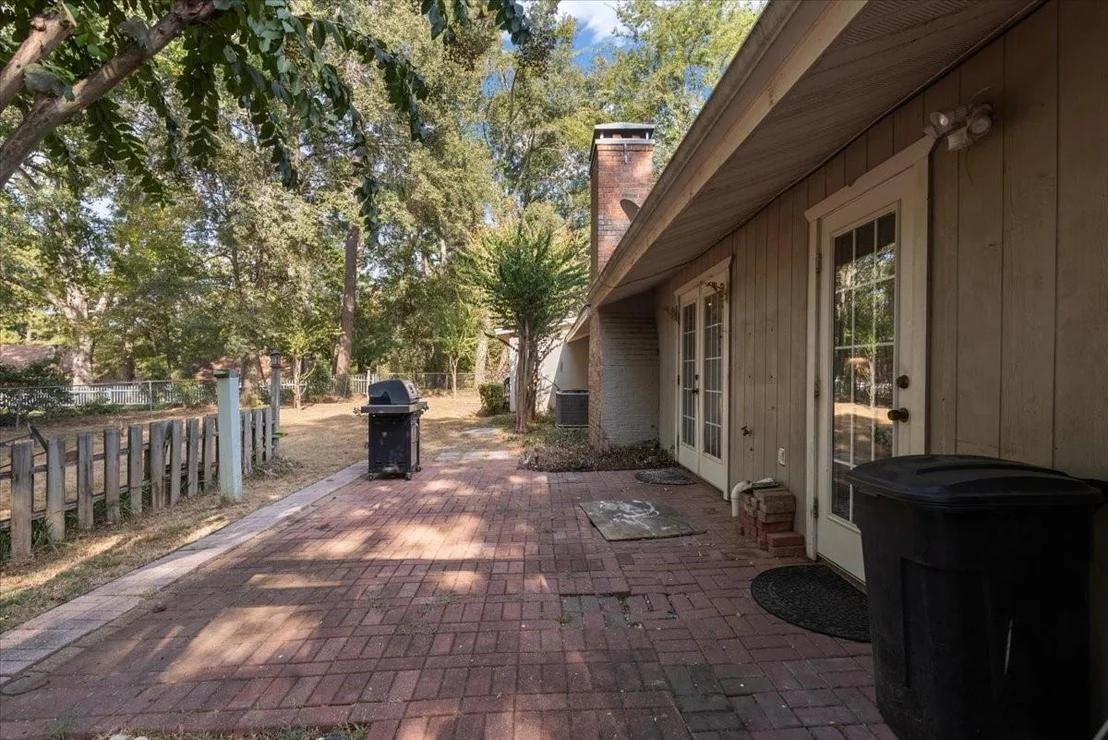 Photo of 1715 Leisure Lane