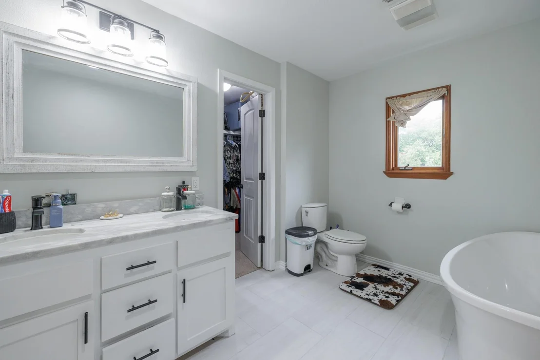 Photo of 636 Clark Road