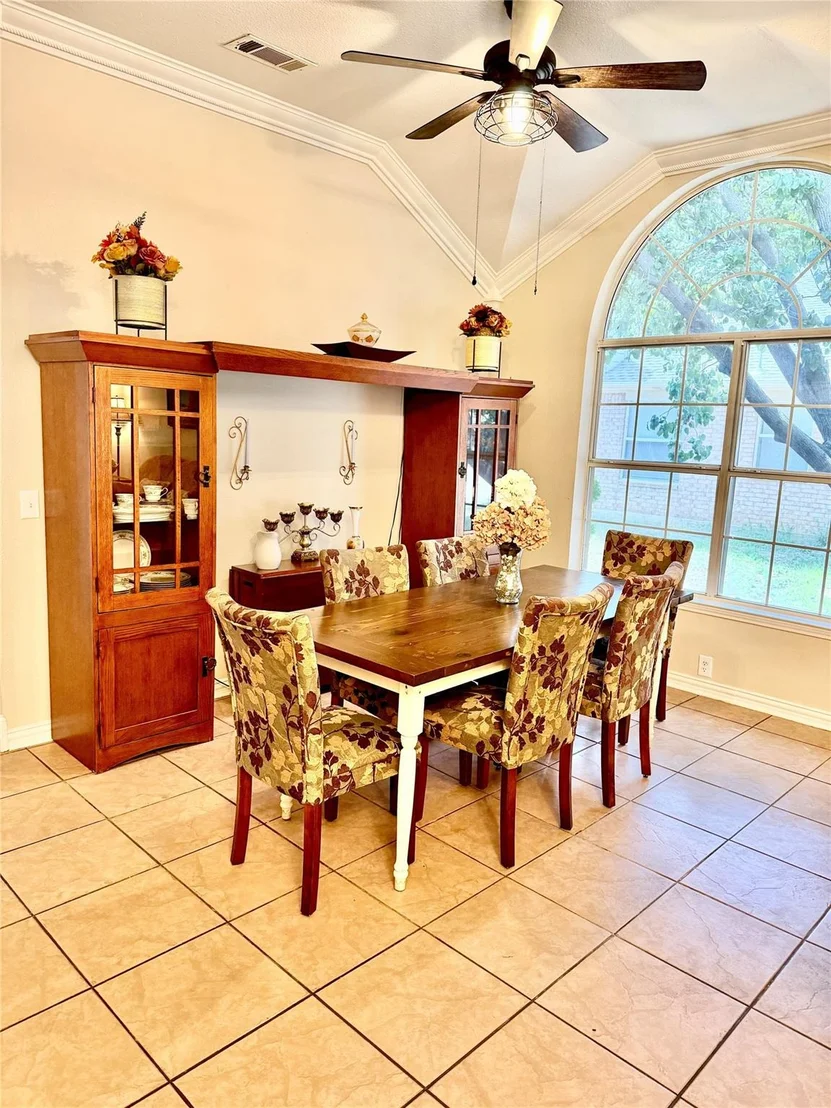 Photo of 2212 Loon Lake Road