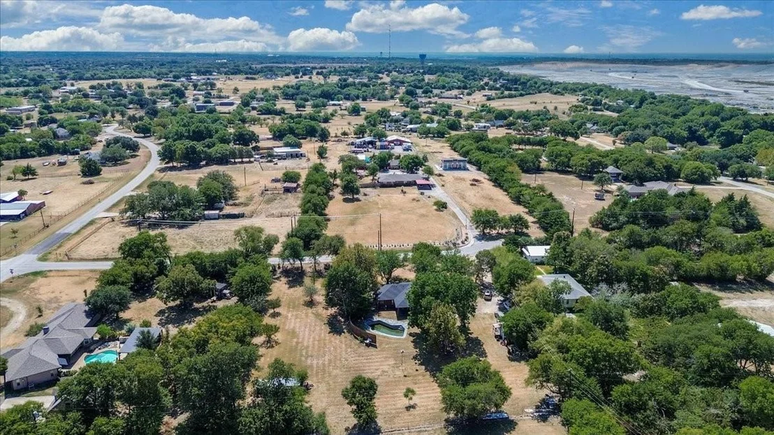 Photo of 3211 Bluegrass Drive