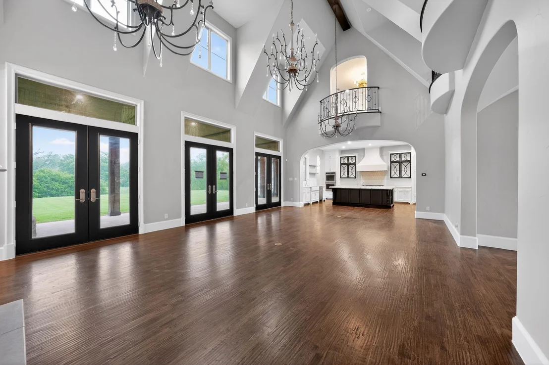 Photo of 230 Oak Tree Drive