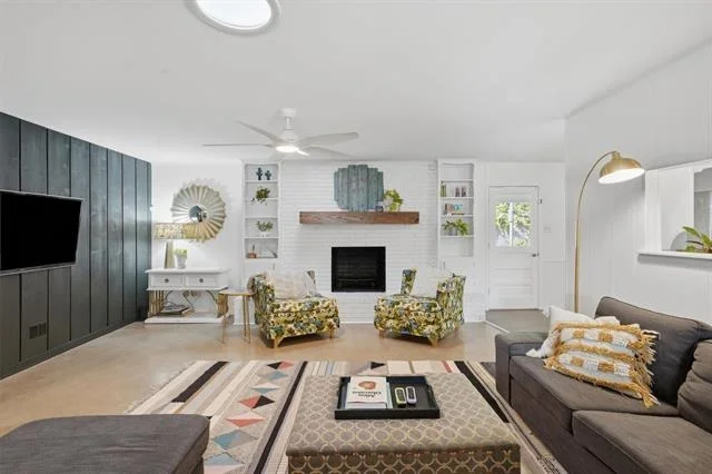 Photo of 4025 Aragon Drive