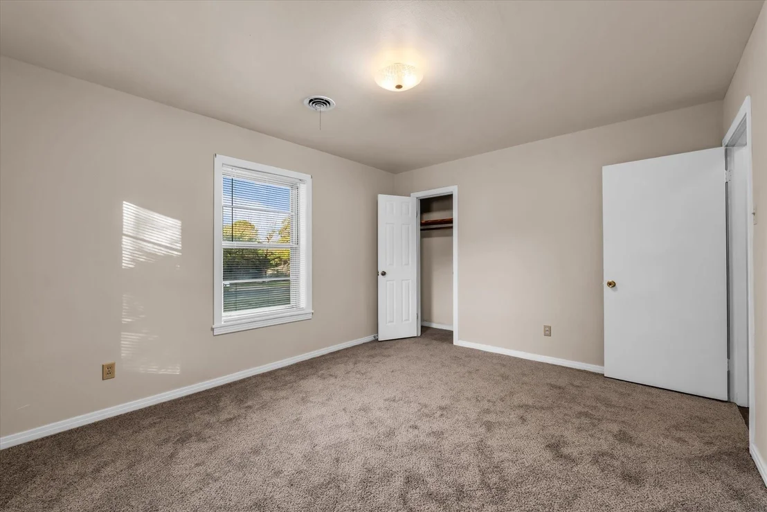 Photo of 605 Catalina Drive