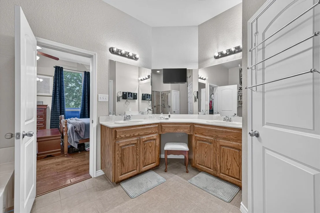 Photo of 759 Peach Lane
