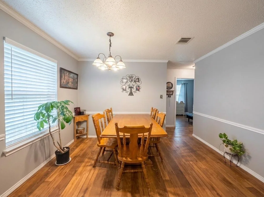 Photo of 1004 Clover Street