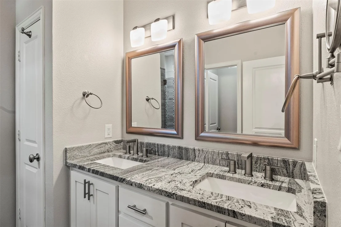 Photo of 124 Robin Hood Way