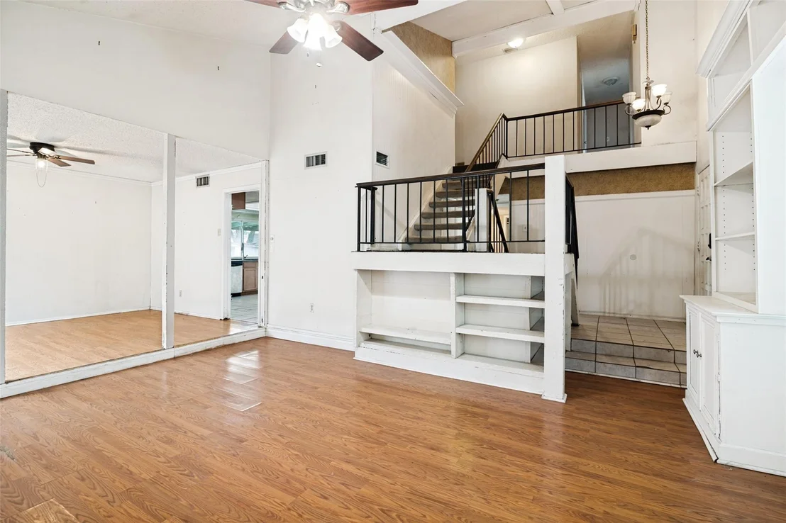 Photo of 1101 Via Del Rey