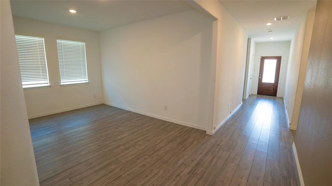 Photo of 7109 Dandelion Road