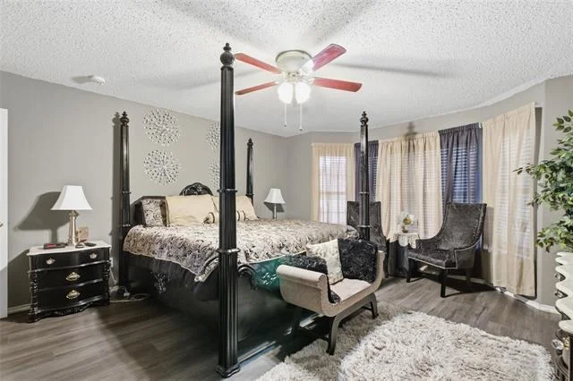 Photo of 217 Sunset Oaks Drive