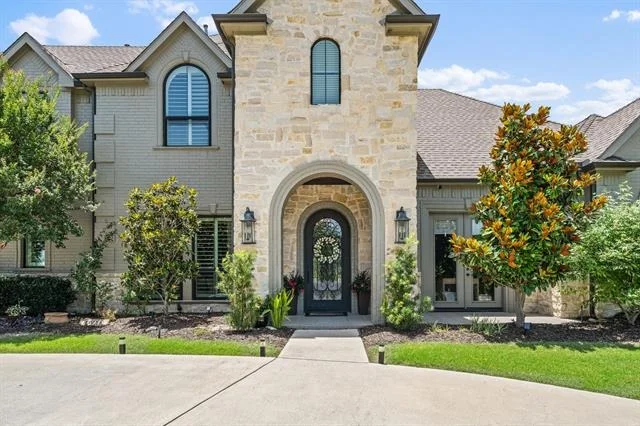 Photo of 1541 Winding Creek Road