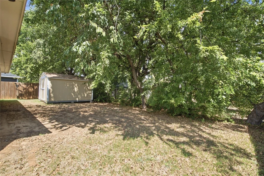 Photo of 211 Clover Circle