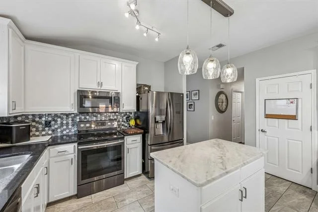 Photo of 840 Lariat Drive