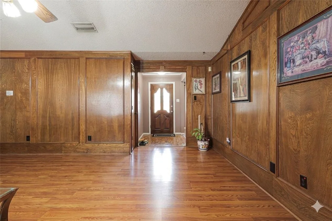 Photo of 338 Marriott Lane