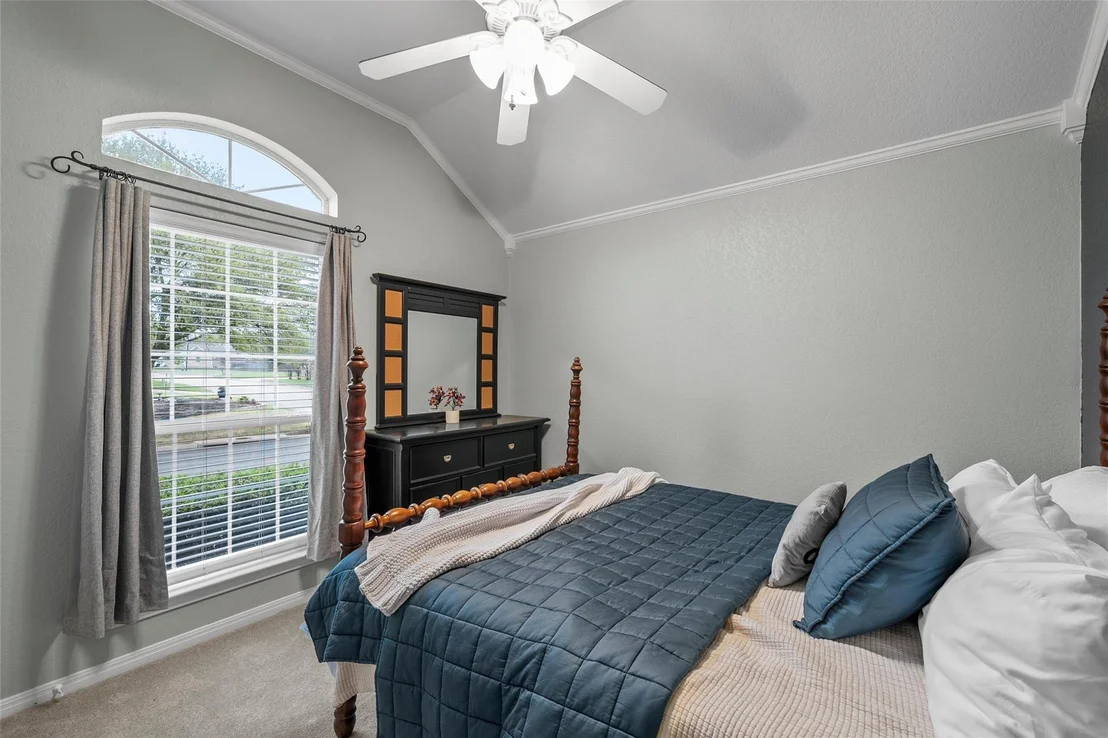 Photo of 1400 Radisson Drive