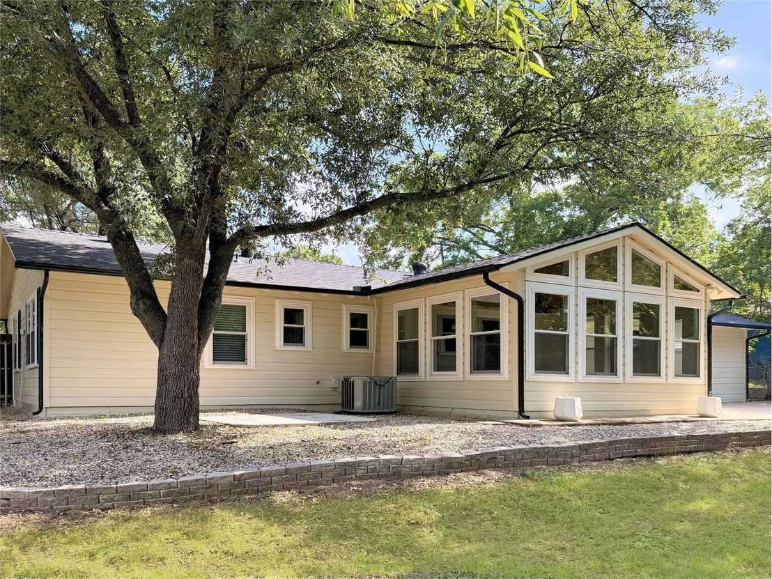 Photo of 617 Dunaway Lane