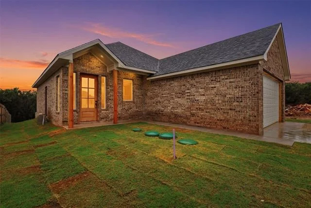 Photo of 1413 Ridgeview Circle