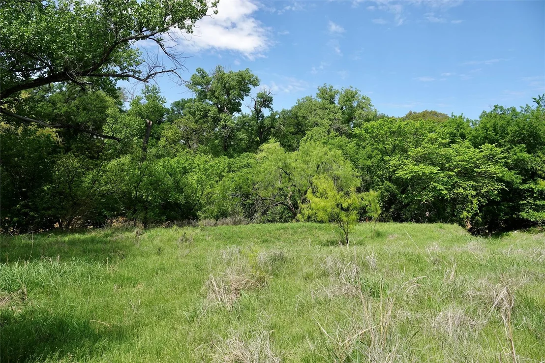 Photo of 588 County Road 430