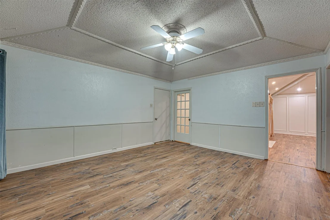 Photo of 917 Meadowgate Drive