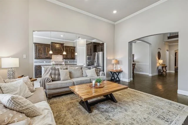 Photo of 1100 Circle J Trail