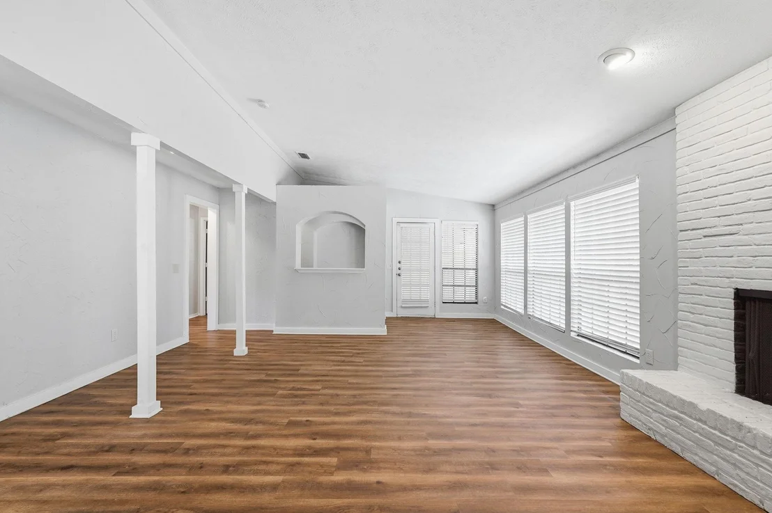 Photo of 1500 Sandy Creek Drive