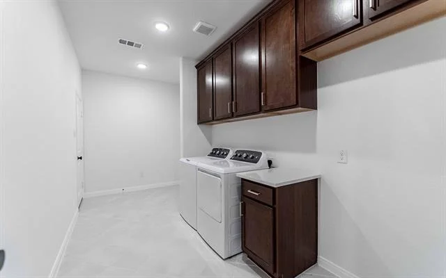 Photo of 1713 Blossom Trail