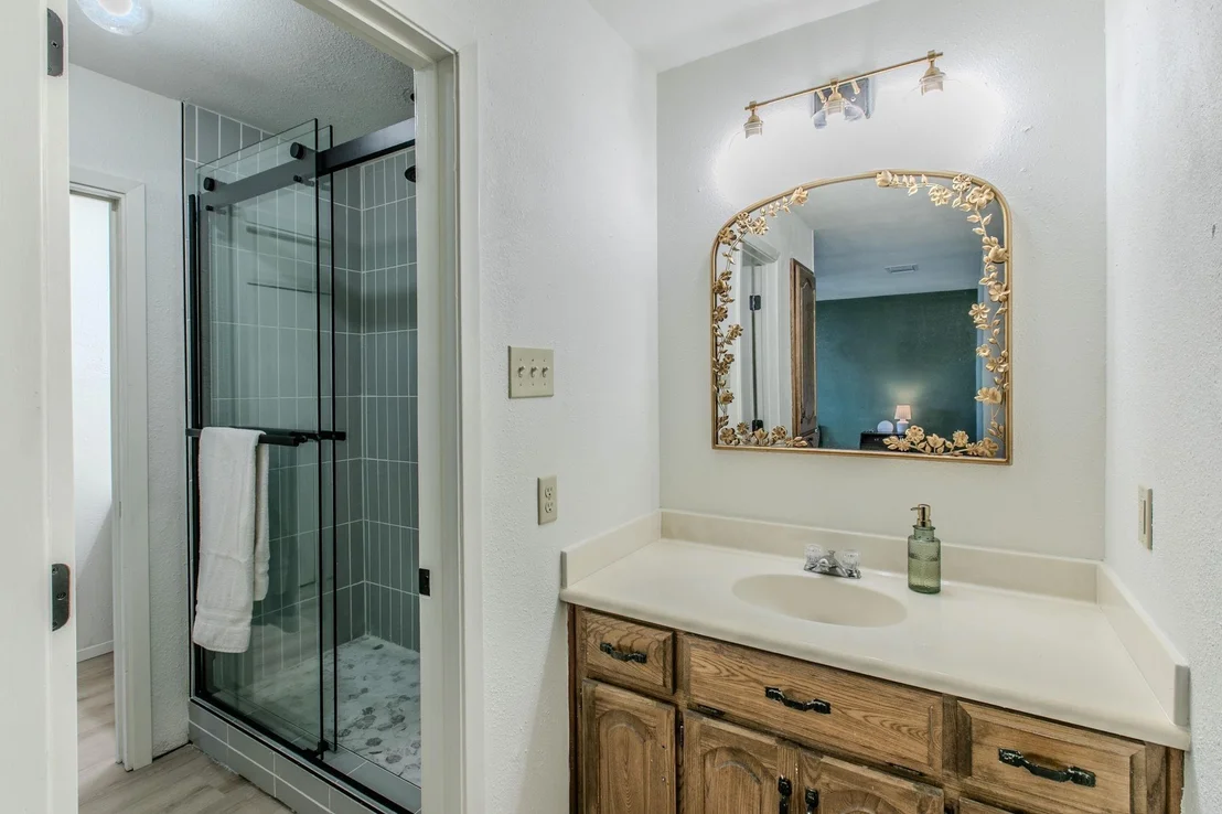 Photo of 1057 Radisson Drive