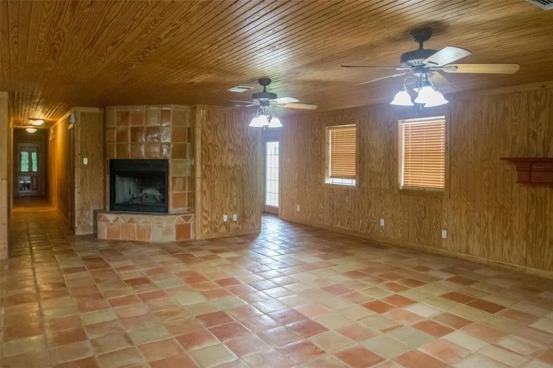 Photo of 13630 N County Line Road