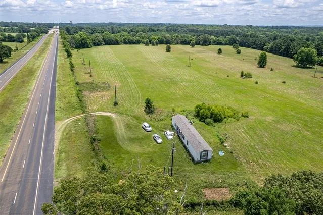 Photo of 15688 US Highway 271