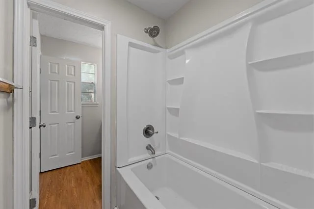 Photo of 541 Sandra Lane