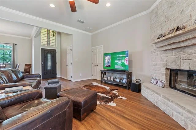Photo of 903 Winding Road